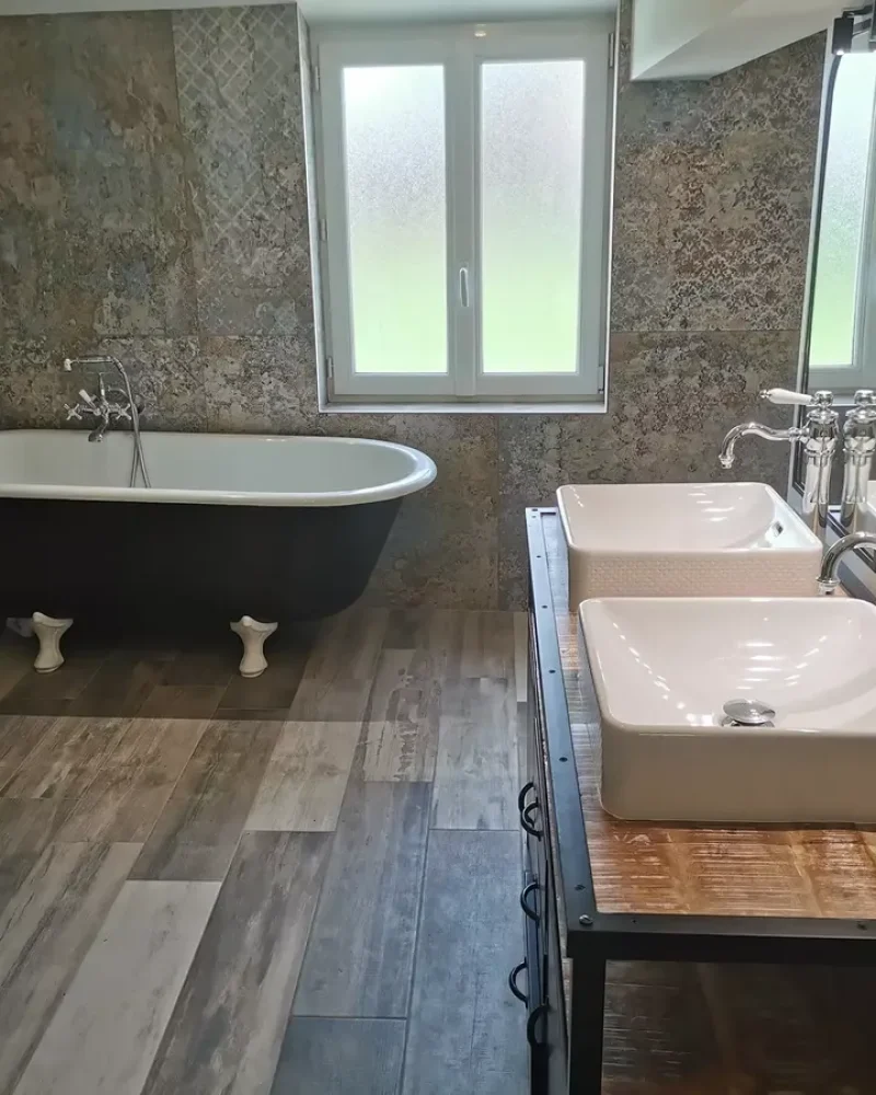 Photo de réalisation de l'entreprise ESCIE, plombier chauffagiste électricien à Chantonnay en Vendée